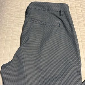 Bonobos Men's Golf Pants Sz 30/30 straight Gray/navy Houndstooth Pockets Stretch